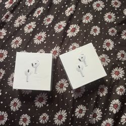 Brand New ( AirPod 4’s ) 