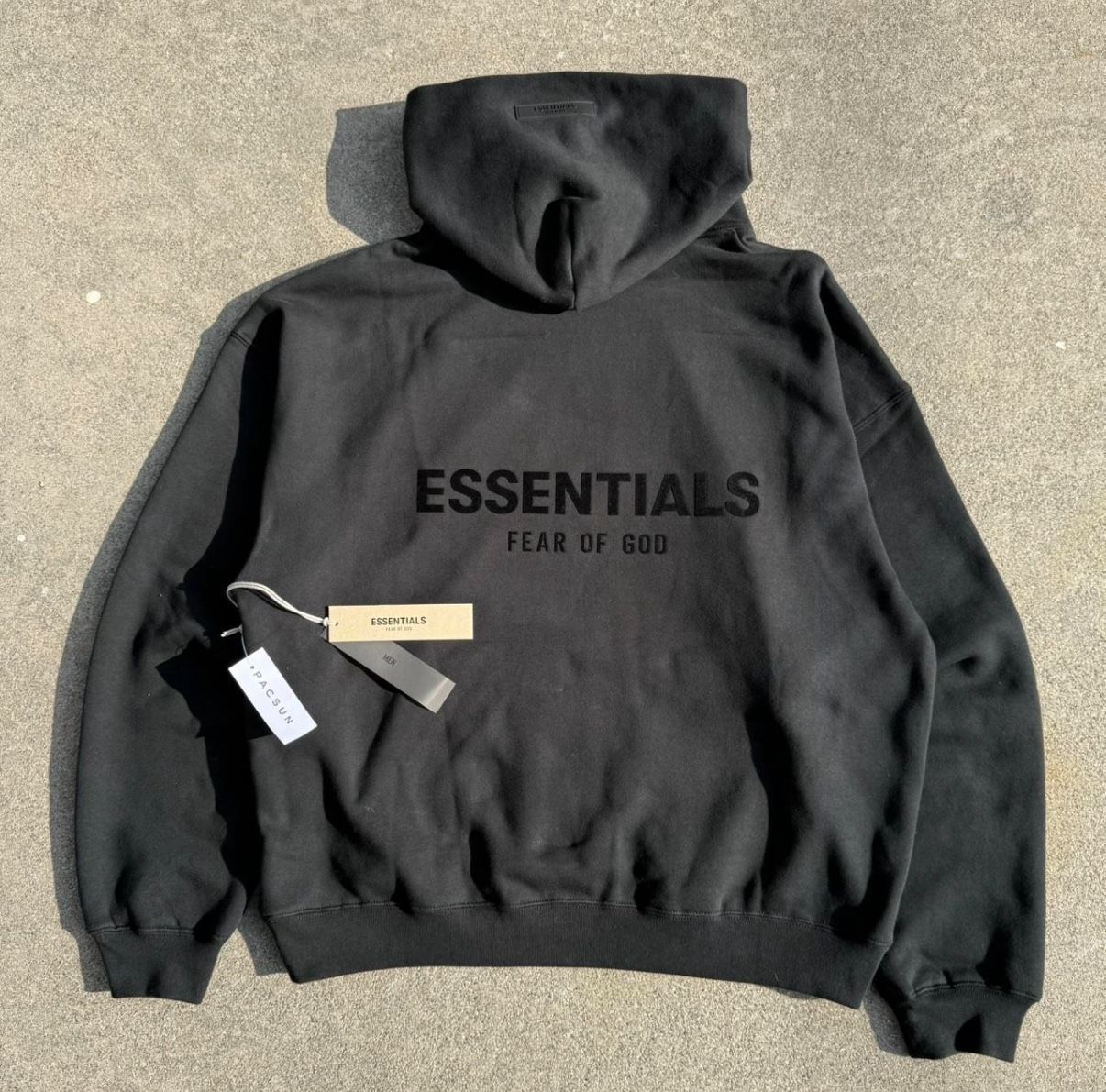 π₯ FEAR OF GOD ESSENTIALS HOODIE β BLACK β SIZE M (NEW)