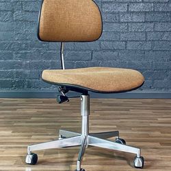 Danish Modern Office Swivel Chair Jorgen Rasmussen for Labofa, c.1960's - Delivery Available 