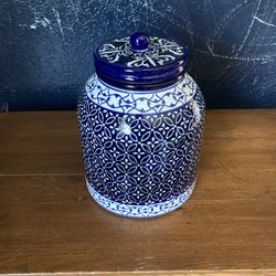 Pier 1 Blue And White Cookie Jar 