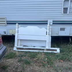 FREE Antique Twin Bed Frame 