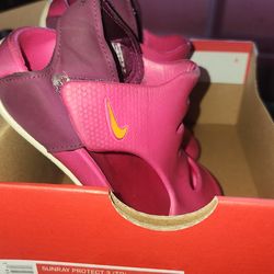 Zapatos toddler diferentes tallas