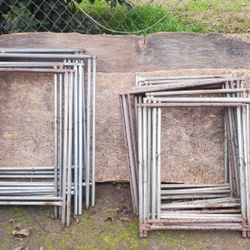 La Pulga. Remate. Lona, Mesas, Tubos, Pinzas , Pesadoras 