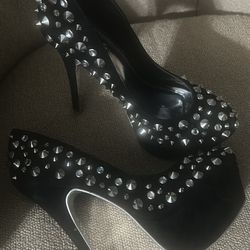 Size 9 Spoke Heels