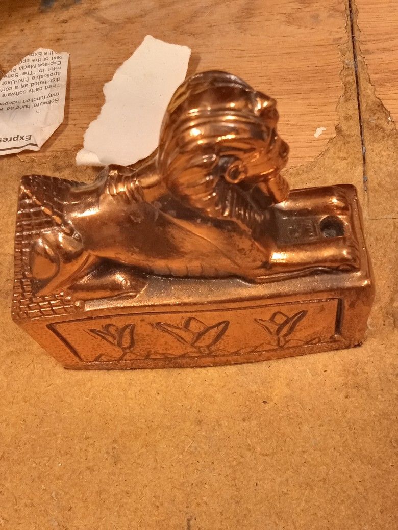Vintage Egyptian sphinx Statue