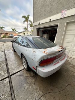 Nissan 240sx s13 Hatchback part out