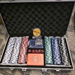Brand New Poker Chip Set – 300 PCS | Aluminum Case | Casino Style