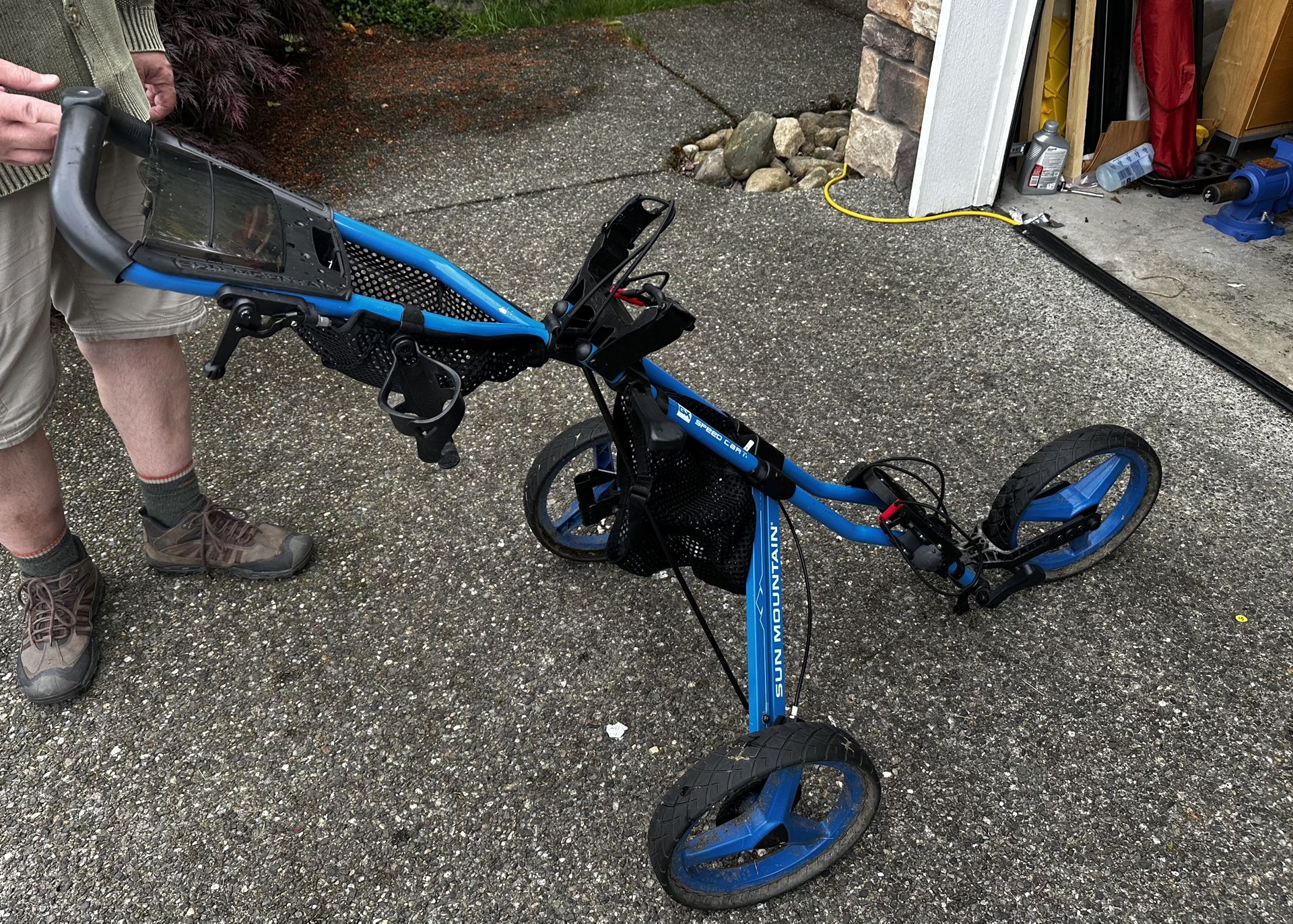 Sun Mountain GX Speed Cart – Blue | $150 – Gently Used