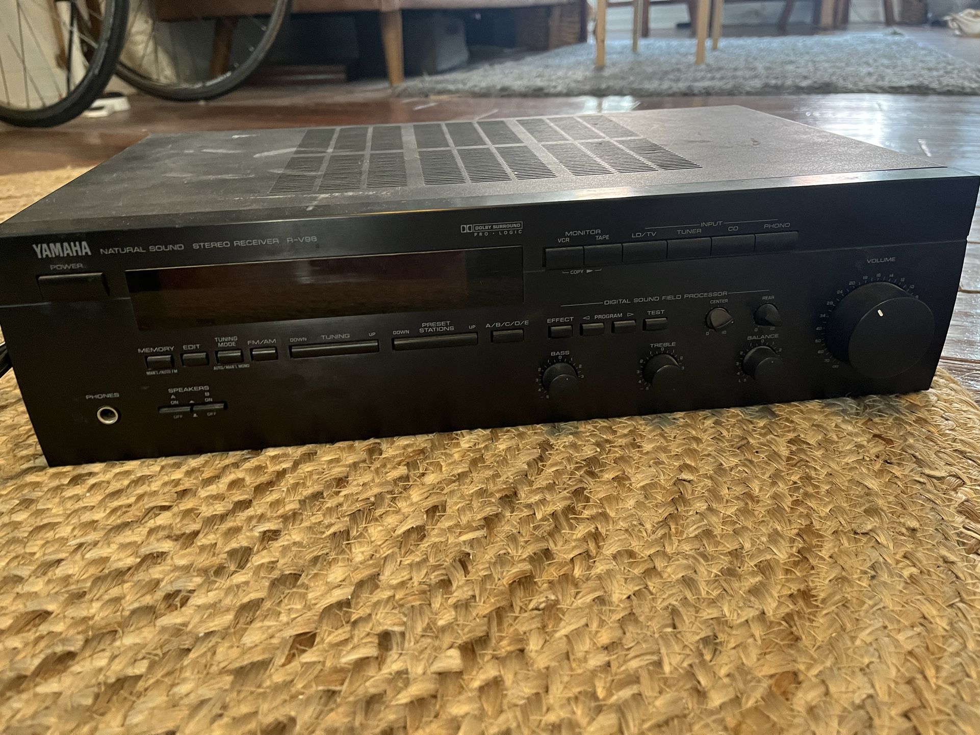 Yamaha 5.1 Audio Receiver