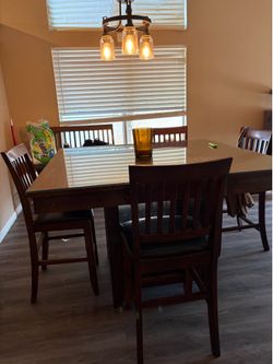 Dining set