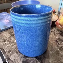 {New} Large Blue Farmhouse Utensil Holder Or Plant Pot