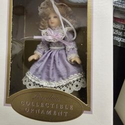 Collectable Ornaments 
