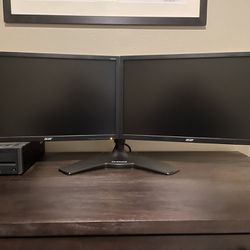 Dual 21.5” Acer Monitors W Stand