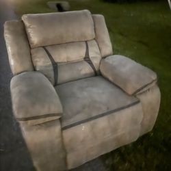 Gently Used Rocker Recliner, Free Curb, Alert!!