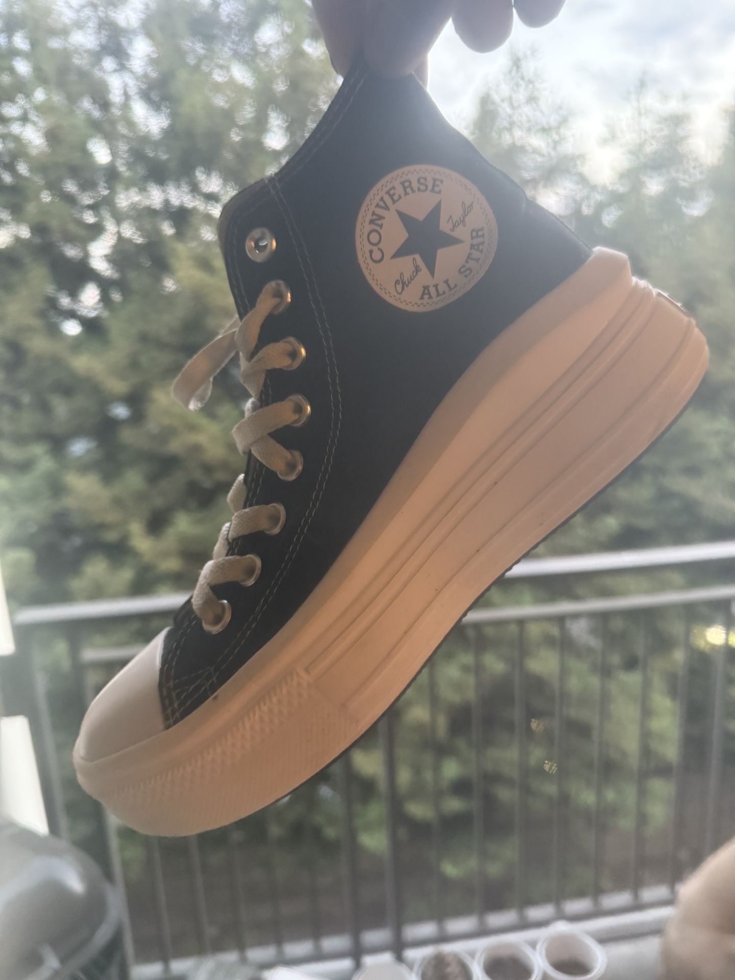 Women’s Size 8 Converse Chuck Taylor High Tops – Great Condition – $25