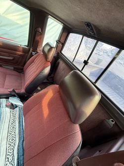 1990 Nissan Truck