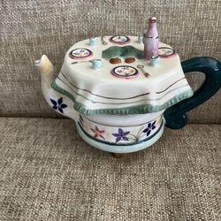 Ceramic Jewish table tea pot