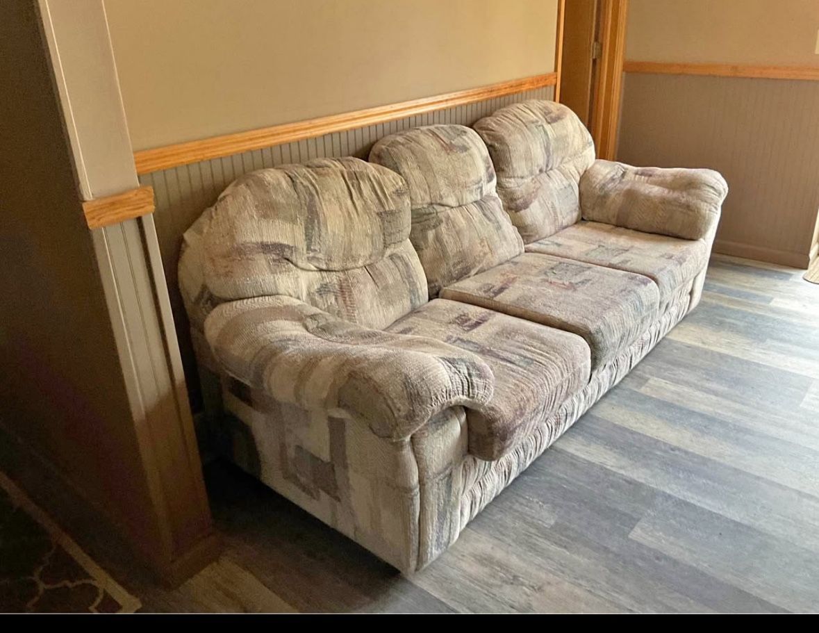 Sofa & Loveseat