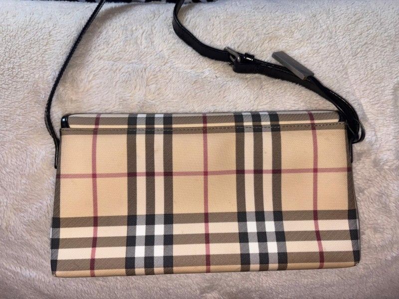 Burberry Bag 
