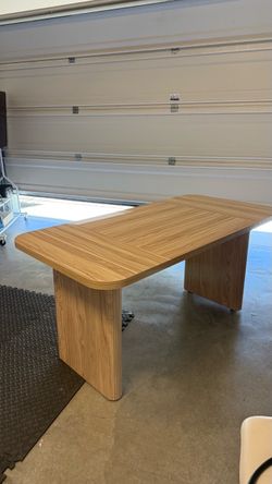 Executive Desk/Studio Size Dining Table