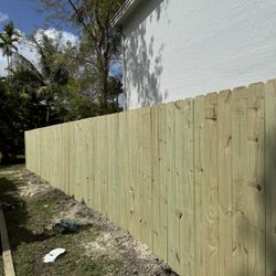 FenCE MADERA Y METAL 