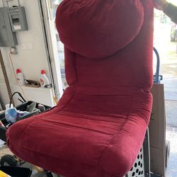 Floor Chair With Great Pockets It’s So Comfortable 