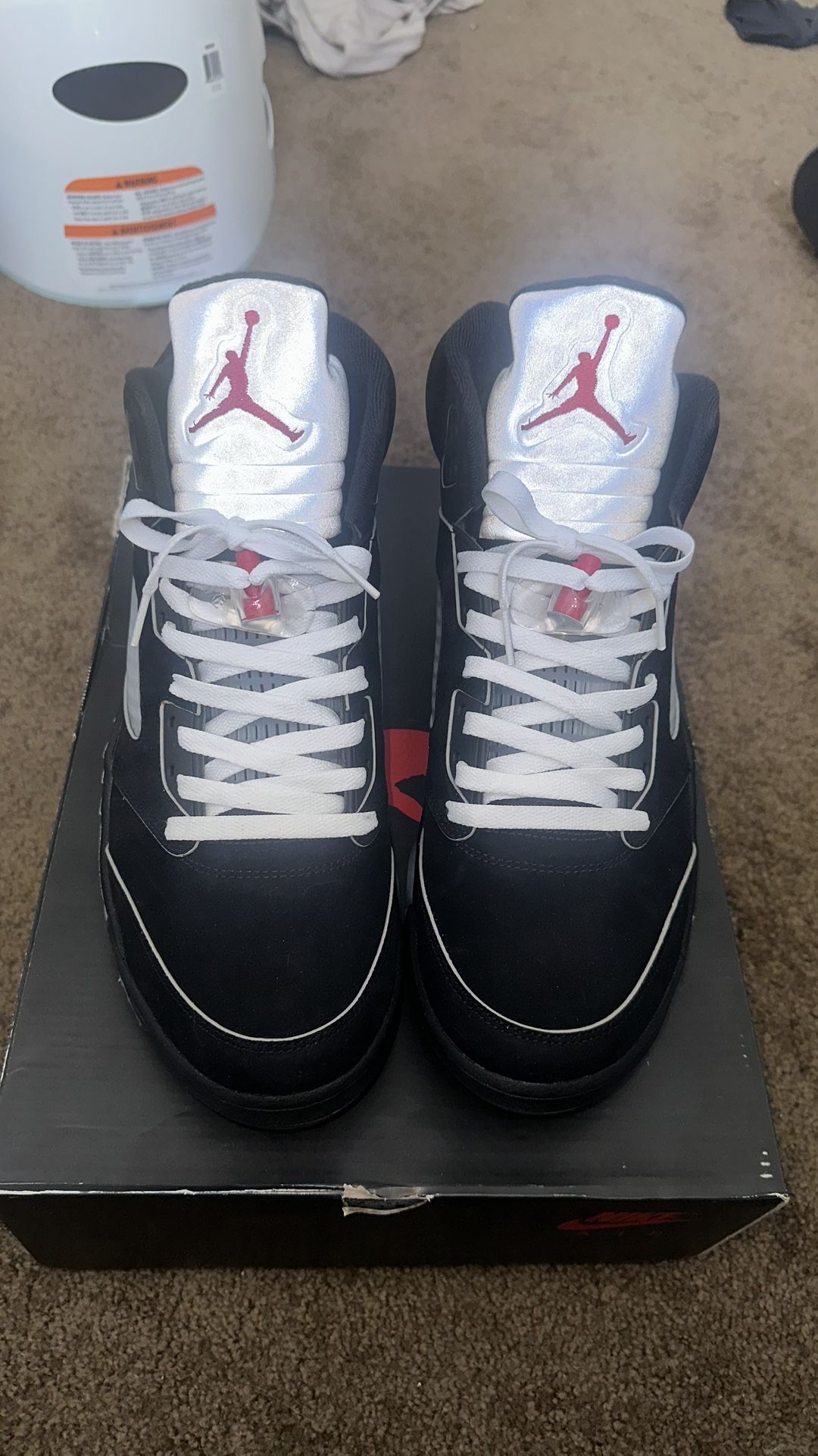 Jordan 5 “Black Metallic” Size 13