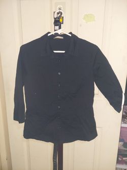 Camisa Con Manga 3/4 Negra $5