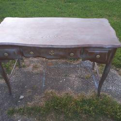 Table with drawers
