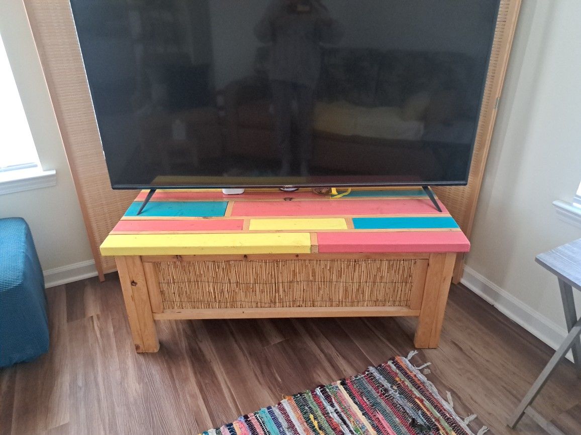Custom Coffee and Matching End Table