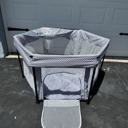  Baby Playpen, Eccomum Extra Large Playard, Kids Activity Centre, Portable with Soft Mattress, Anti-Skid Pads, Lightweight, Indoor-Outdoor, Gray