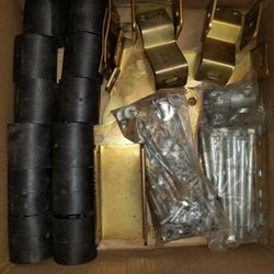 Chevy 99-06 Avalanche Suburban Body Lift Kit 3"