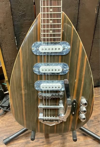 Cozart Teardrop 6 String Electric Guitar