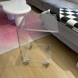Acrylic Rolling Table