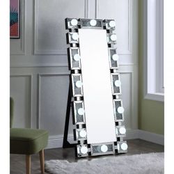 Brand New LARGE lit Glam Mirrored Floor Mirror
