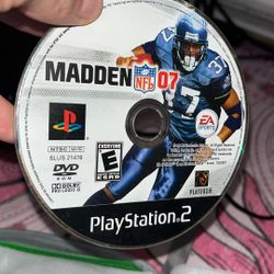 Madden NFL 2007 PS2 game