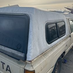Camper Raised Top
