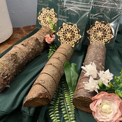Wood log escort/seating card display holders