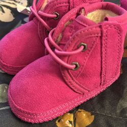UGG Baby Neumel Kids Infant Boot -Rock Rose, size 0-1