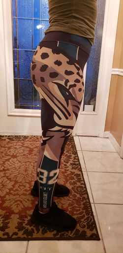 KOHLS Woman's grey tights Size Medium BRAND NEW for Sale in Jacksonville,  FL - OfferUp