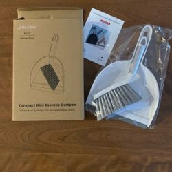 Brand New Mini Desktop Dustpan
