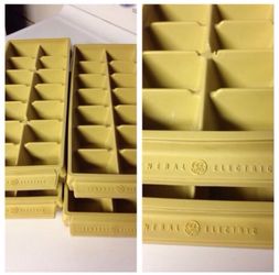 4 GE Ice Trays