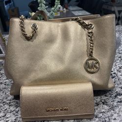 Michael Kors Purse & Wallet
