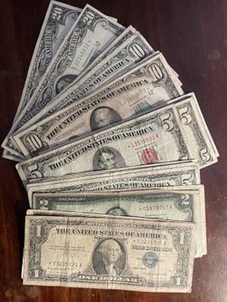 Lot of 28 Old Star Notes US Currency Bills