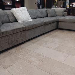 *Weekend Special!!!*---Floating Lima Gray Fabric Sectional Sofa W/Ottoman---Now $899!!!---Delivery And Financing Available😎