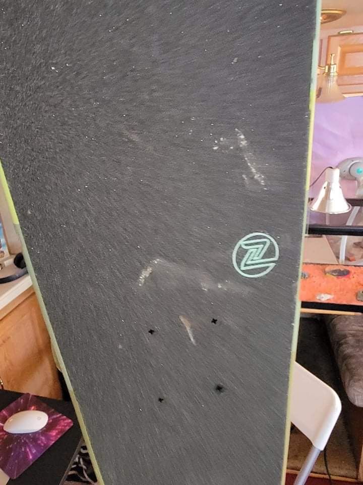 Skateboard