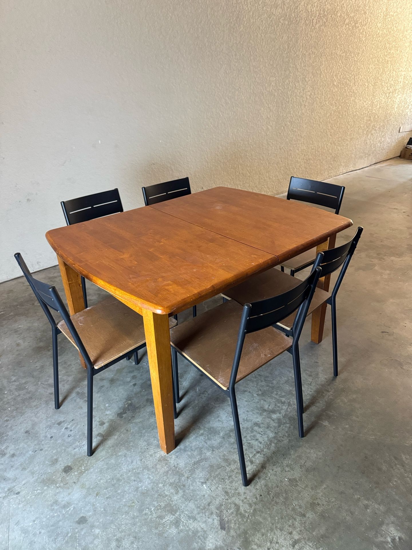 Dinning Table Set 6