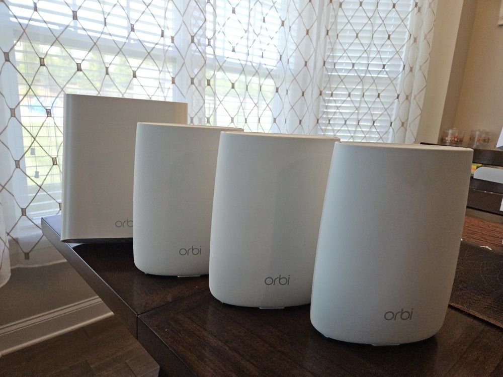 Internet Mesh Network System w/ Outdoor Extender