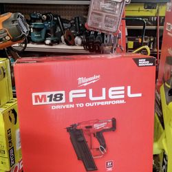 MILWAUKEE M18 FUEL 21° FRAMING NAILER (TOOL ONLY)