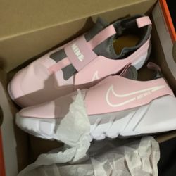 Brand New Multiple Pairs Of Shoes 